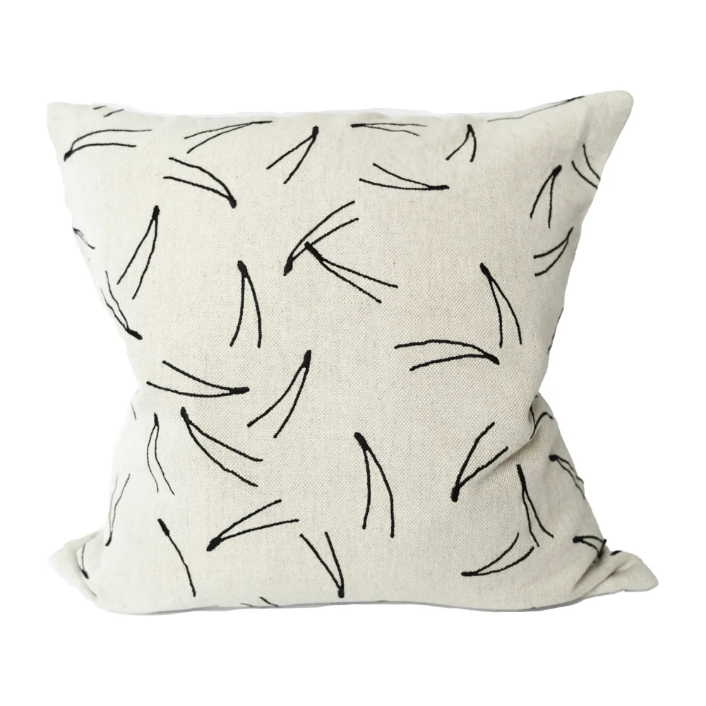 Barr putetrekk brodert 48 x 48 cm v:9001604 Barr putetrekk brodert 48 x 48 cm v:9001604